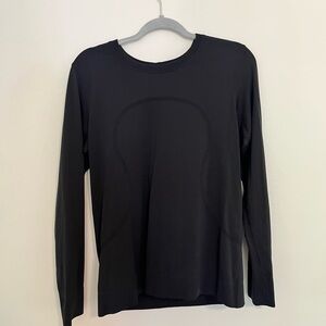 Lululemon Swiftly Relaxed Long-Sleeve Shirt
*Hip Length